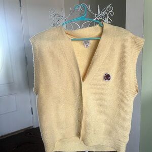 BDG Cream V-Neck Sweater